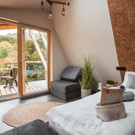 Nesting Resort - Homestead Soncni Raj Marburg Exterior foto