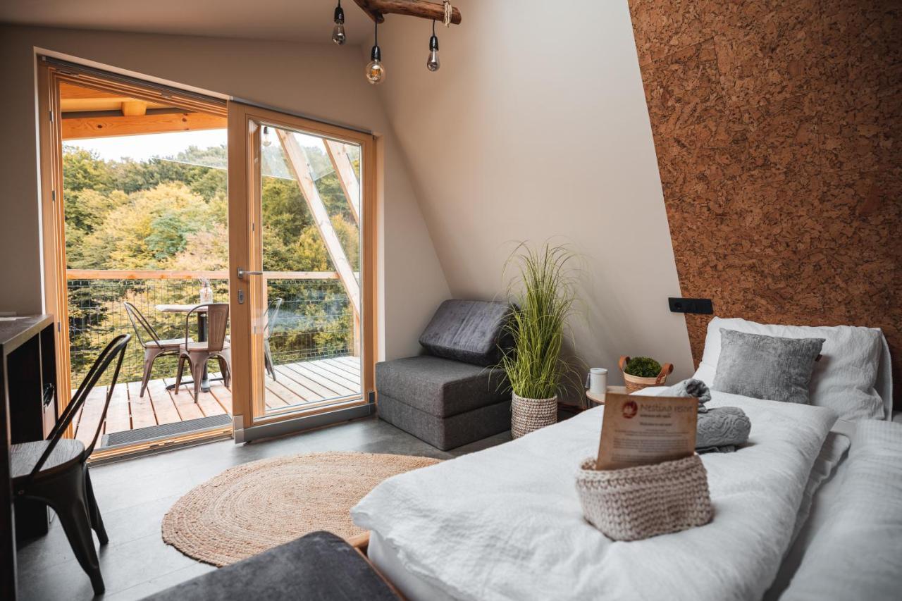 Nesting - Homestead Soncni Raj Luxuszelt Marburg